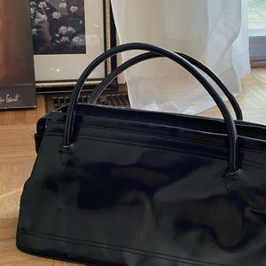 plain black purse